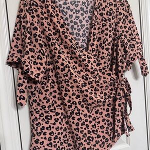 NWOT Fashion Nova Leopard Print Blouse